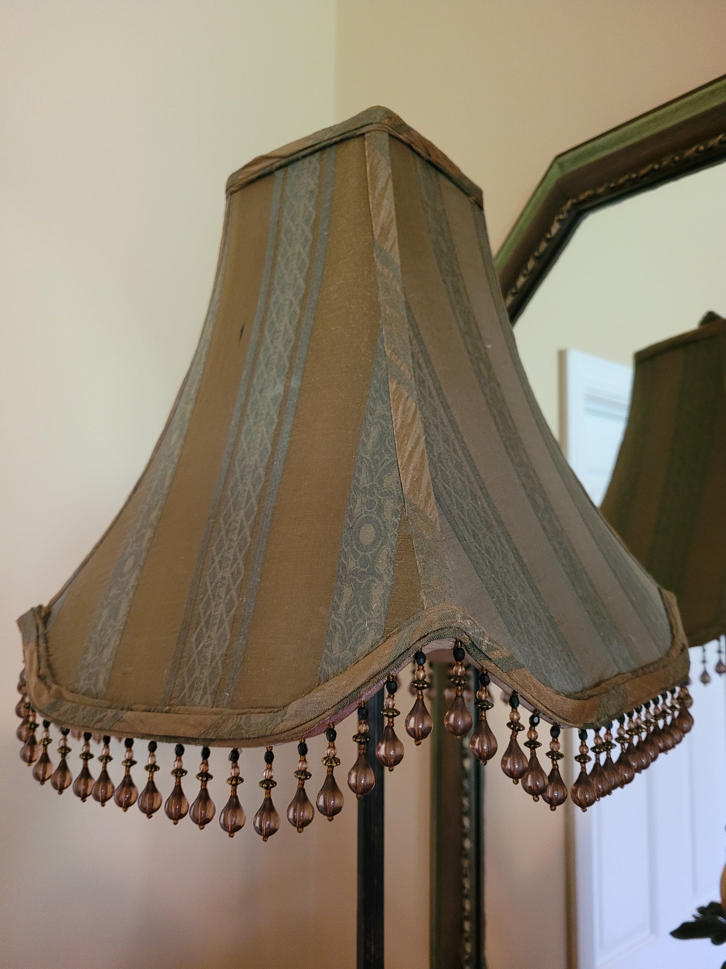 Vintage Amber Glass Console Lamp