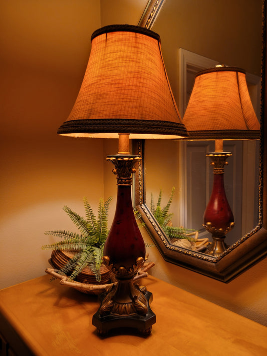 Urn Style Lamp