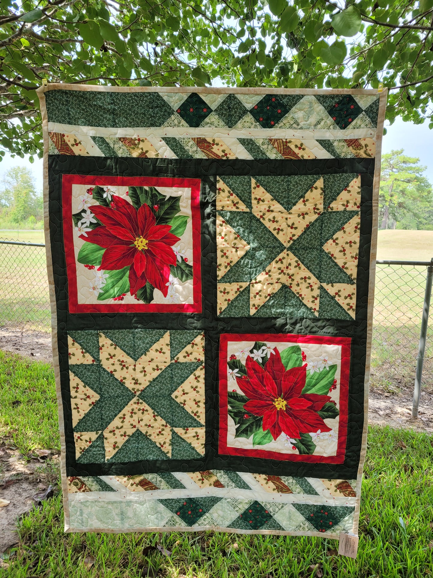 Patchwork Poinsettia Quilted Throw