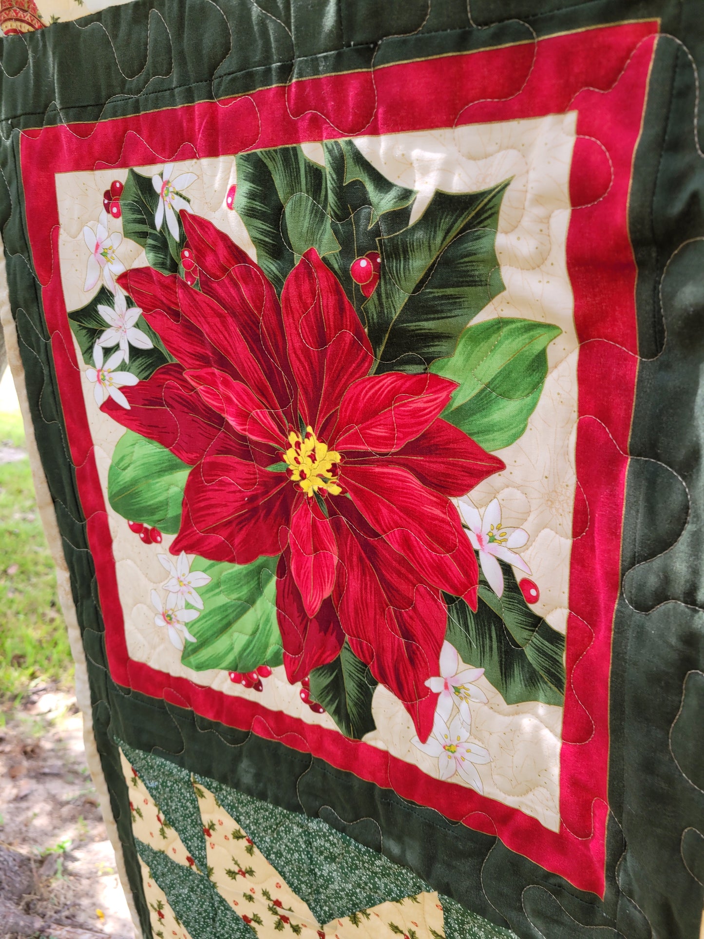 Patchwork Poinsettia Quilted Throw