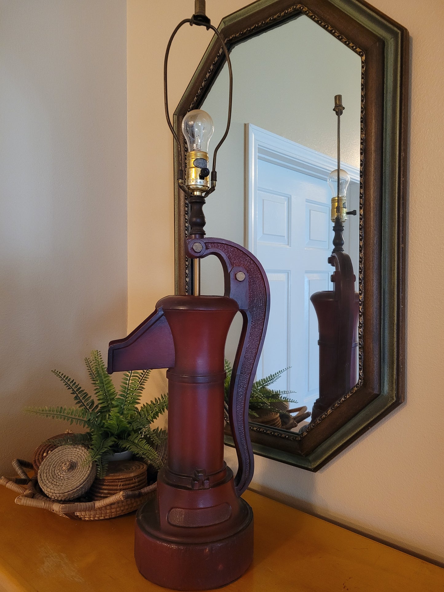 Vintage Water Well Hand Pump Lamp