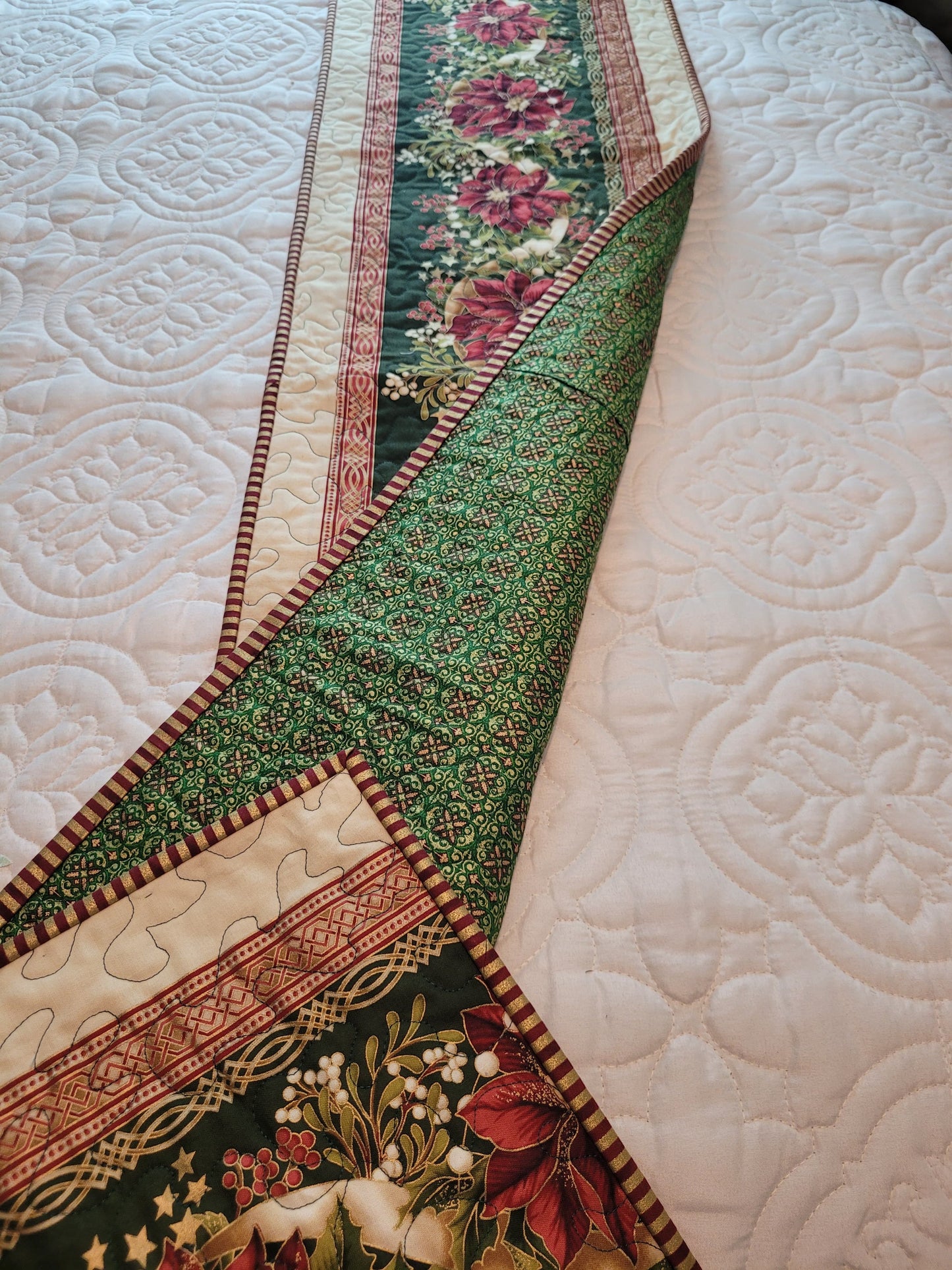 Christmas Bed Scarf/Runner