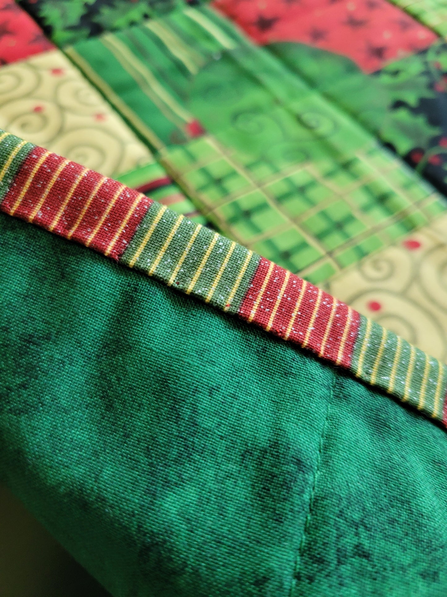 Classic Christmas Patchwork Runner