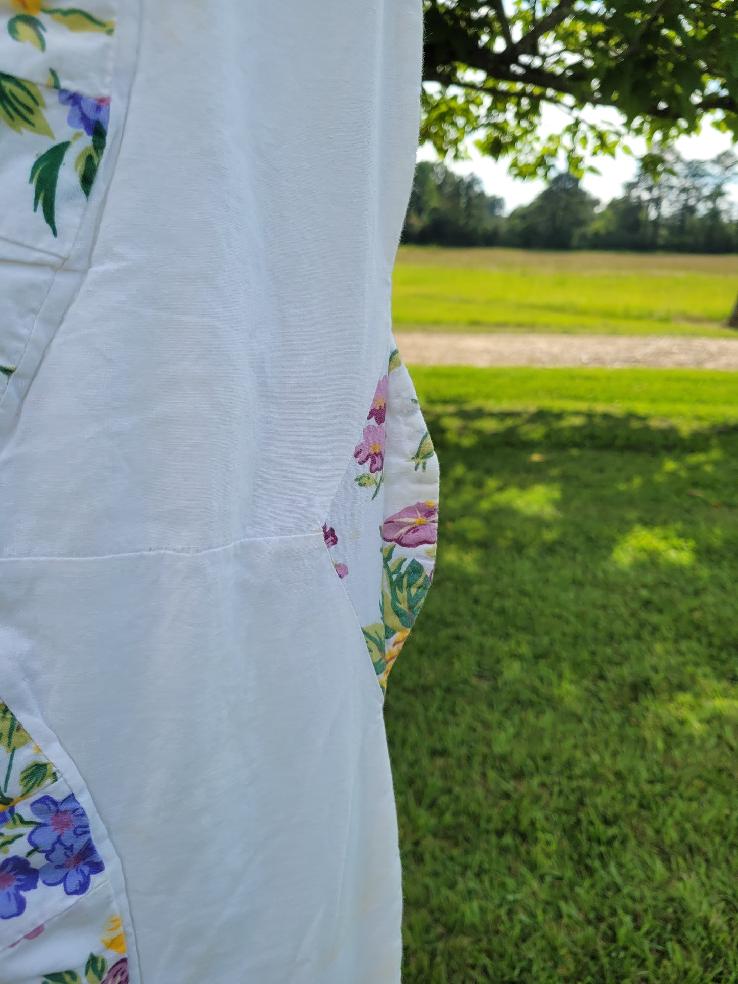 Vintage Hand-Quilted Double Wedding Ring Quilt