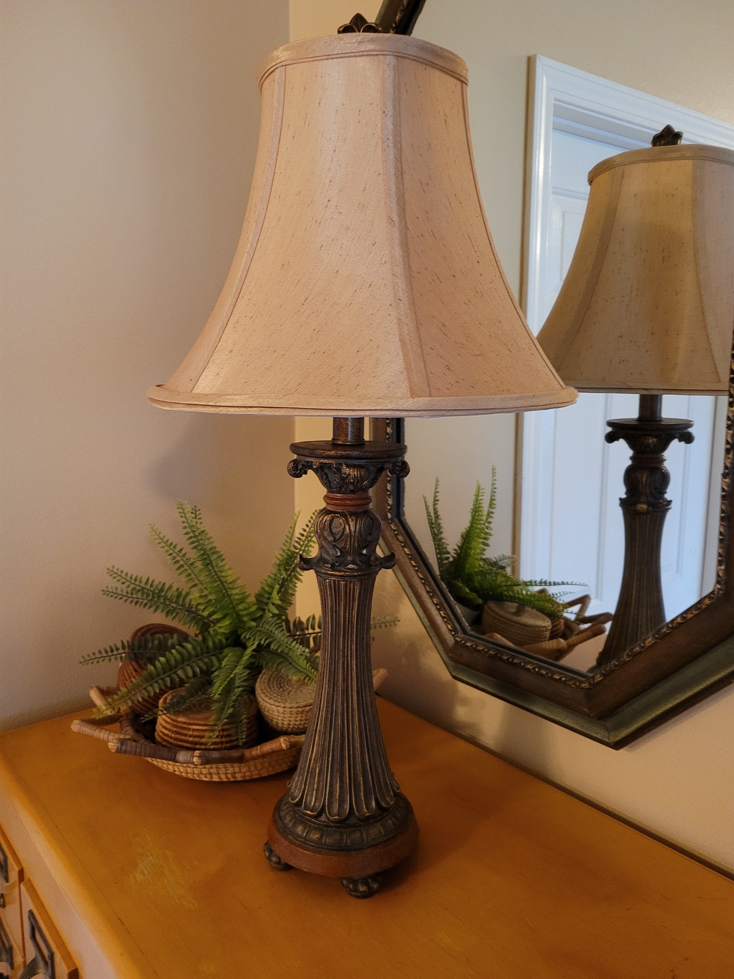 Vintage Pillar Lamp