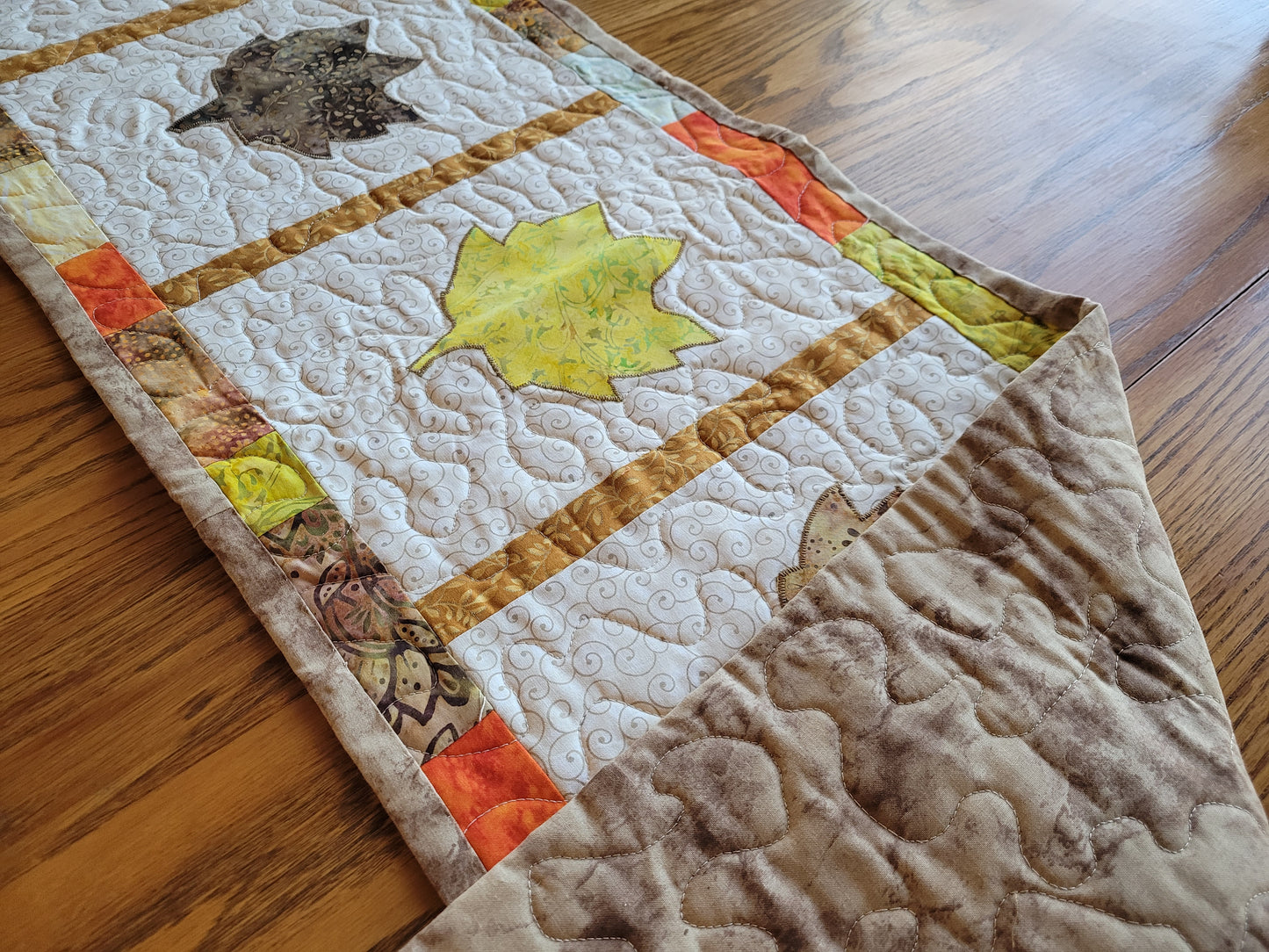 Maple Leaf Table Runner