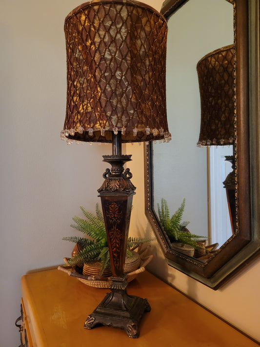 Vintage Pillar Lamp with Resin Detail