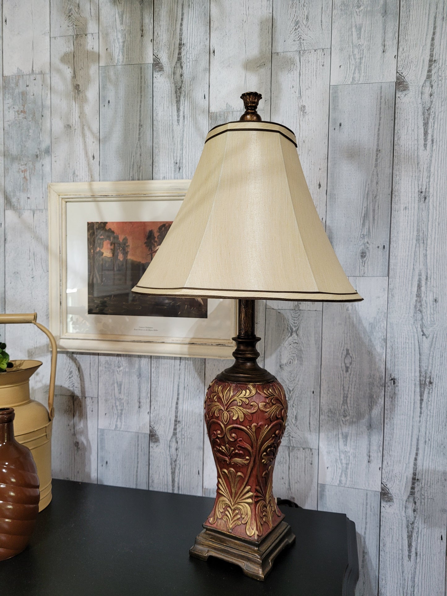 Vintage Embossed Table Lamp