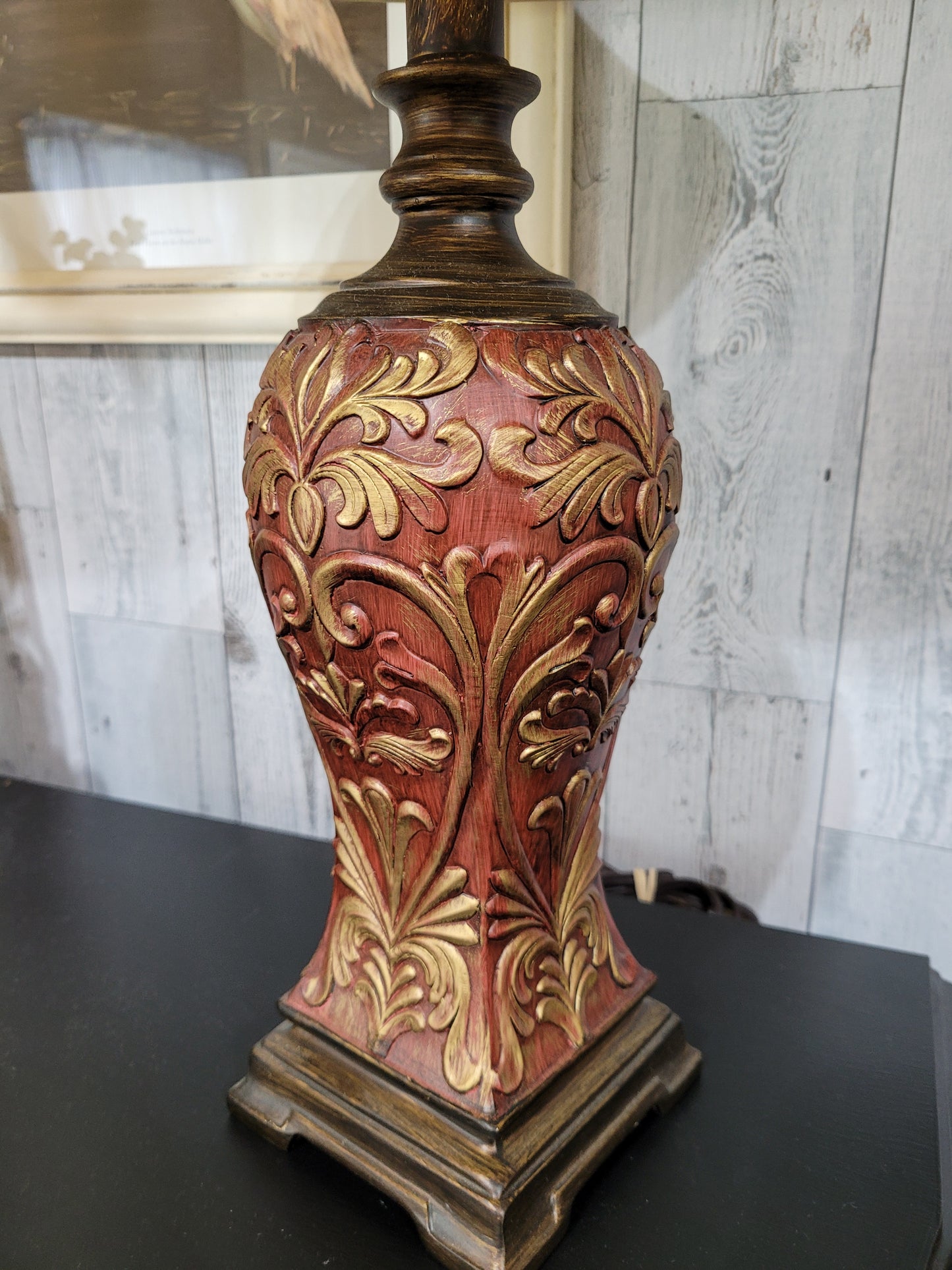 Vintage Embossed Table Lamp