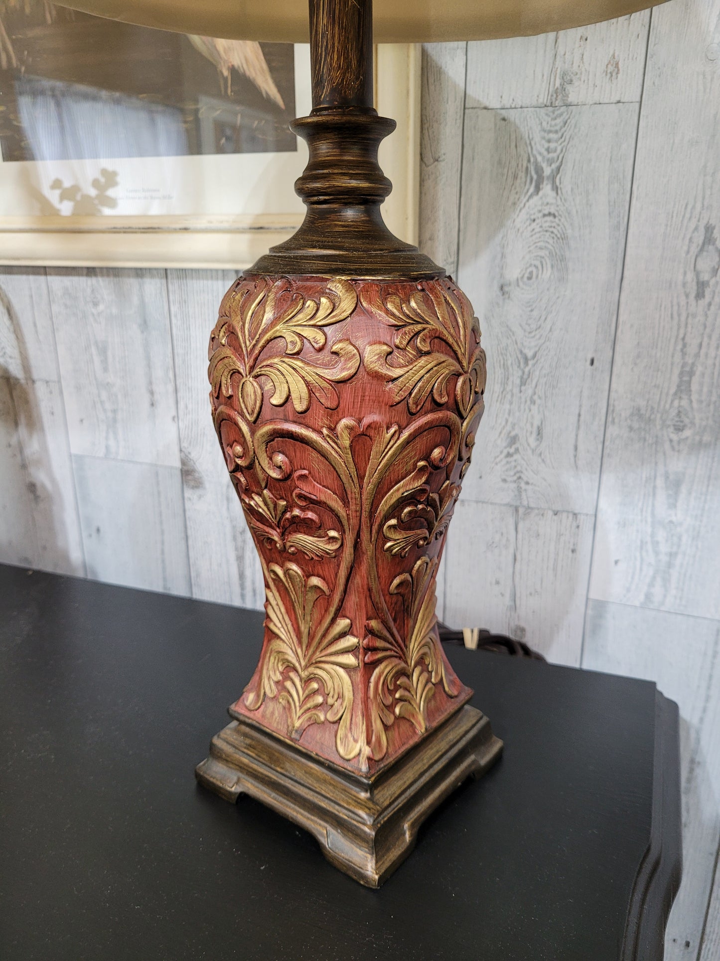 Vintage Embossed Table Lamp