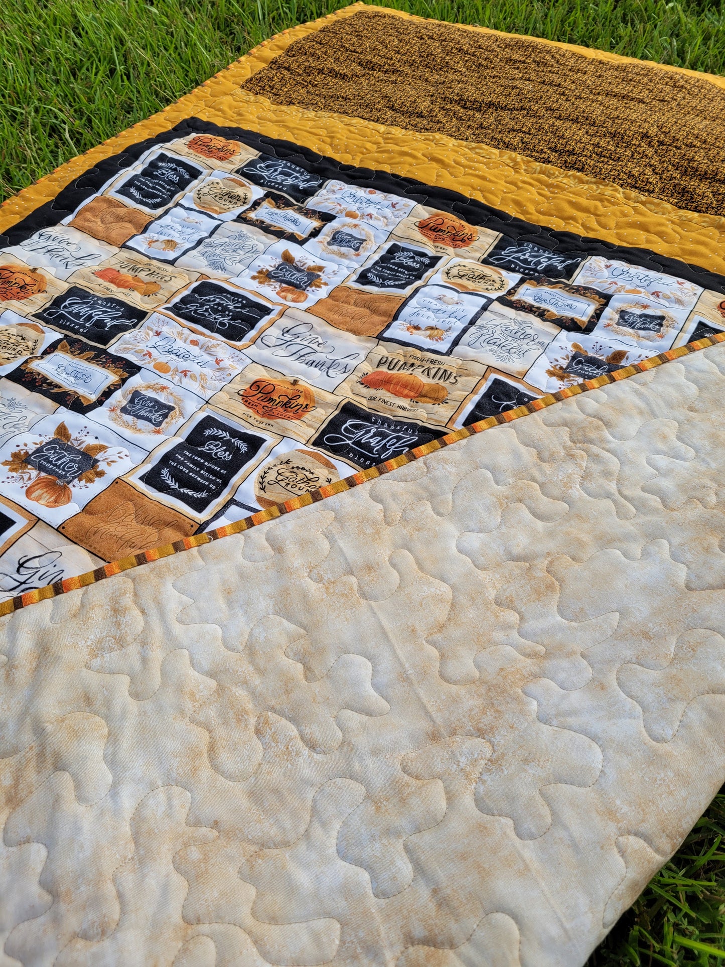 Give Thanks Quilt